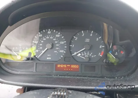 2005 BMW 325Ci Ci z USA, uszkodzony, nr VIN WBABW33475PL34822